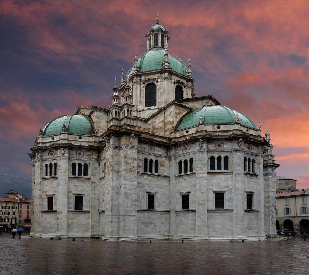 The Window On The Theatre And The Cathedral - Luxury Apartment Como Exteriör bild